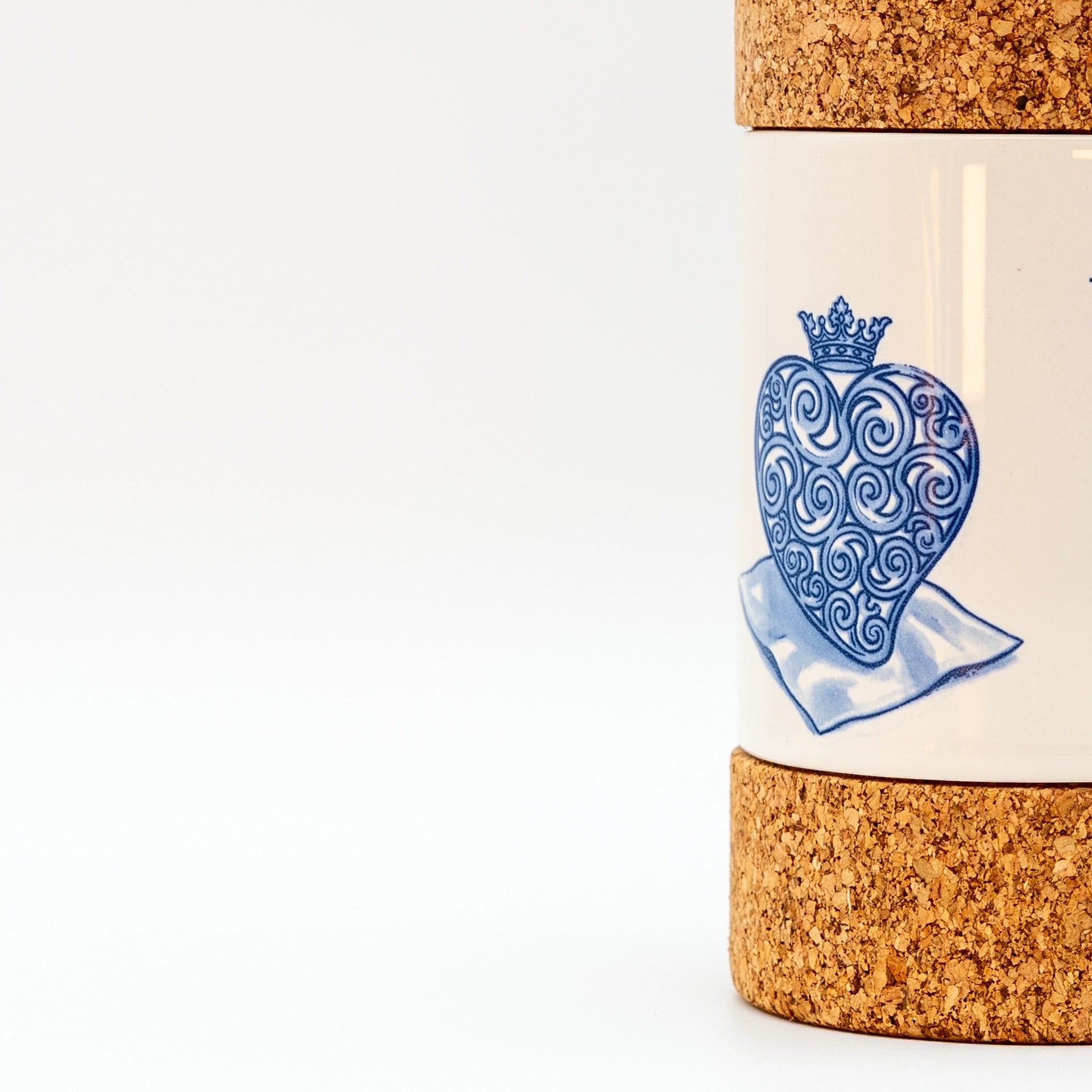 Cylinder 2 Lids The Viana Heart Tile - Tawny