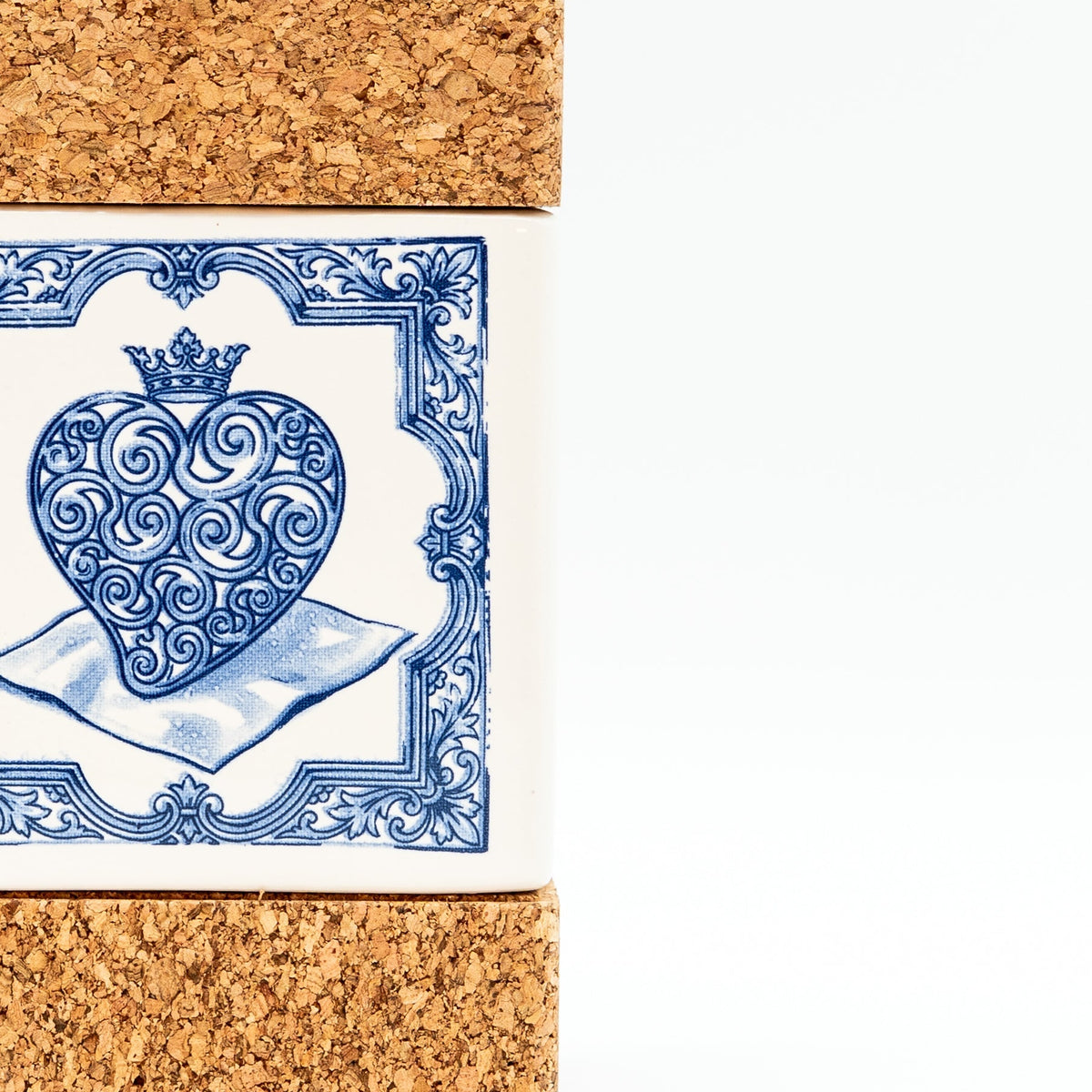 Cube 2 Lids The Viana Heart Tile - Tawny 50y